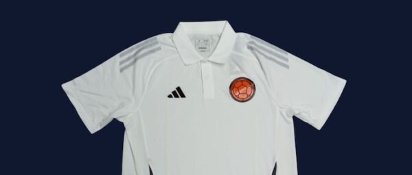 SELECCION COLOMBIA CAMISA POLO DE VIAJE USADA POR JUGADOR - Imagen 2