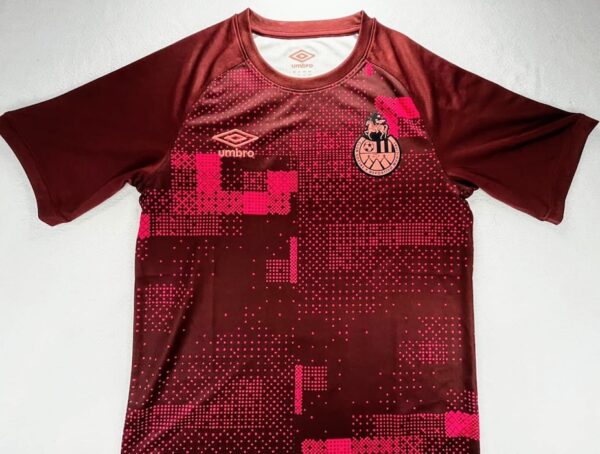 CLUB MUNICIPAL CAMISETA DE PRACTICA USADA POR JUGADOR 2025 - Imagen 2