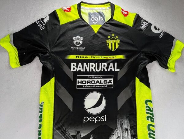 CLUB ANTIGUA GUATEMALA JERSEY MATCH WORN RETRO 32 - Imagen 2