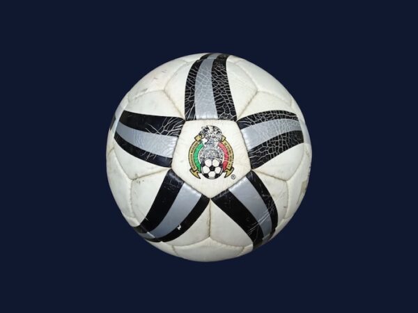BALON GIRO LIGA MX MATCH BALL RETRO - Imagen 3