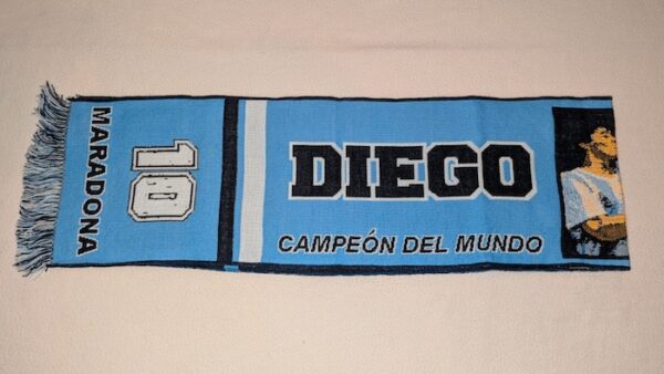 BUFANDA DIEGO ARMANDO MARADONA ETERNO - Imagen 2
