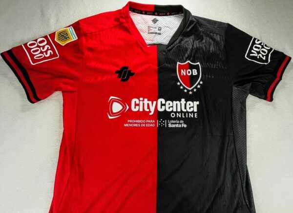 CLUB NEWELLS OLD BOY JERSEY TITULAR BANEGA - Imagen 2