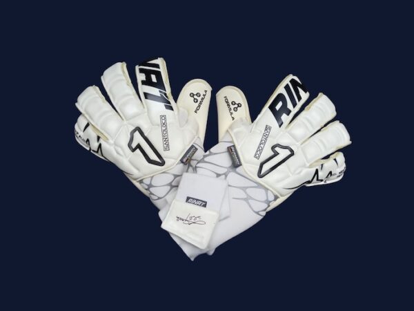 GUANTES USADO POR GARCIA PORTERO CLUB TOLUCA